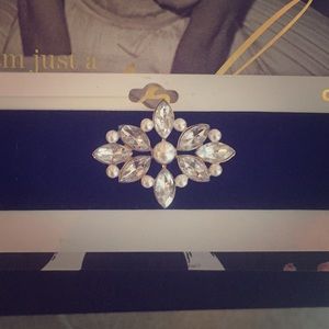 🌸Charlotte Russe velvet glam choker